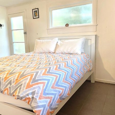 Waiheke Onetangi Close To Beach Экстерьер фото